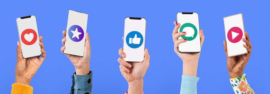 Être actif sur les réseaux sociaux pour attirer des clients dans votre restaurant