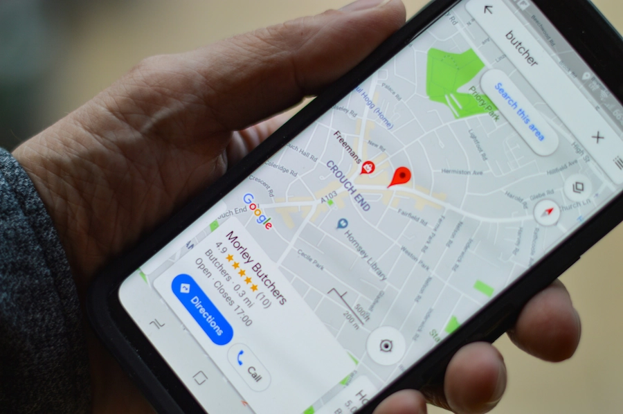 Demande d'avis Google envoyée par SMS après une visite client